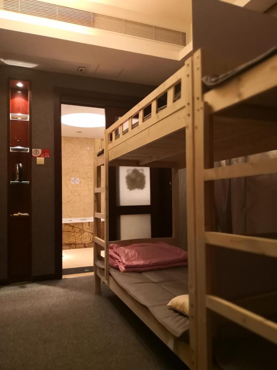Best Cat Hostel Guangzhou Exterior photo